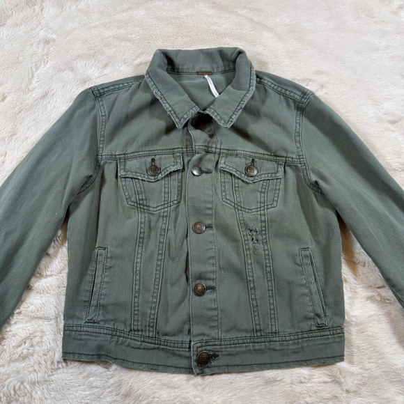 Free People Military Green Distressed Soft Cotton Jean Denim Jacket Size 8 - Picture 2 of 7